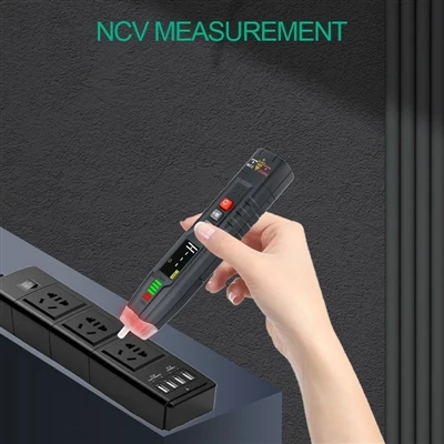 Wordt er een multimeter gebruikt om het uitgangssignaal van een frequentieomz...